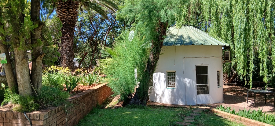 16 Bedroom Property for Sale in Kuruman Northern Cape